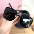 Fashion Women Sunglasses Vintage Metal Large Frame UV400 Protection Men Polarized Glasses for Girls. 