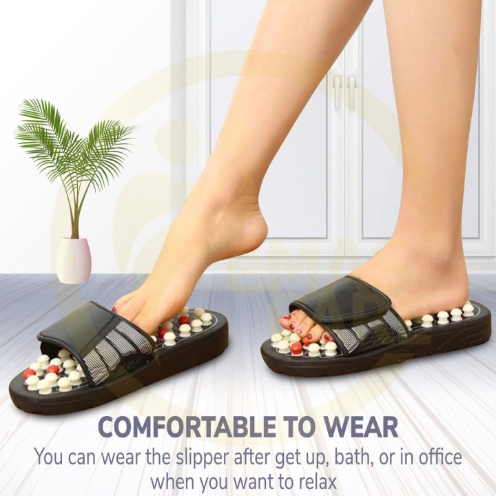 Unisex%20Plastic%20Acupressure%20Foot%20Massager%20Slippers,%20For%20Home/Office%20Foot%20Massage%20Slipper-%20Black%20-%20Image%202