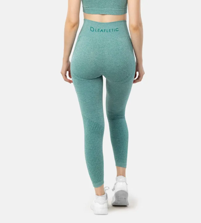 Leafletic%20Women%E2%80%99s%20Seamless%20Leggings%20%7C%20High-Waist%20Activewear%20Tights%20%7C%20Ultra%20Comfort%20Gym%20Wear,%20Yoga%20&%20Fitness%20Pants%20%7C%20Workout%20Outfit%20for%20Running%20&%20Training%20-%20Image%206