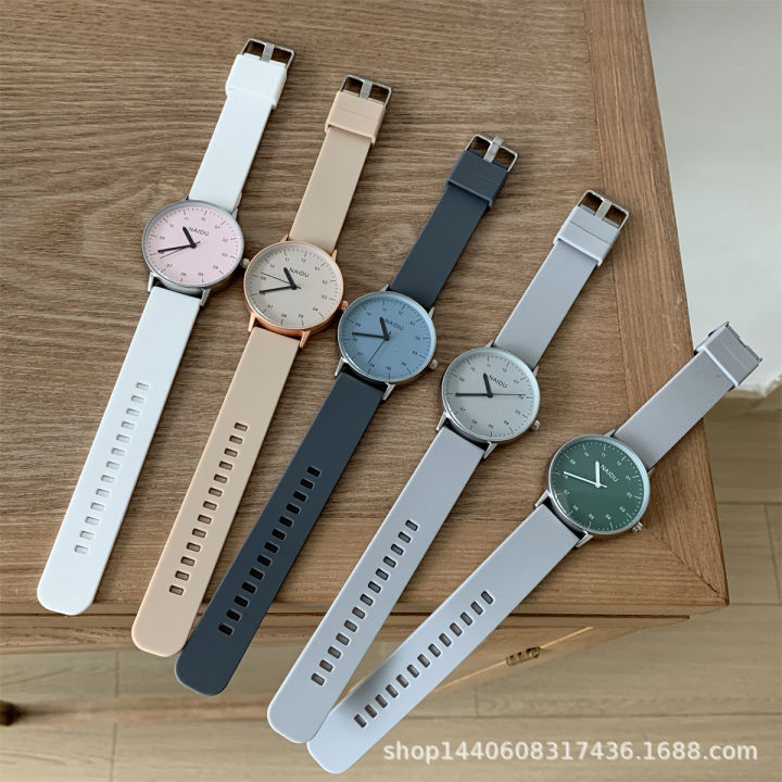 NAIDU%20Niche%20Color-block%20Disc%20Silicone%20Band%20Watch%20Women's%20Student%20Simple%20Small%20Fresh%20and%20Casual%20Mori%20College%20Style%20-%20Image%203