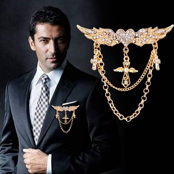 Fashion%20Angel%20Wings%20Heart%20Crystal%20Golden%20Brooch%20Multi-layer%20Chain%20Tassel%20Wings%20Brooch%20-%20Image%202