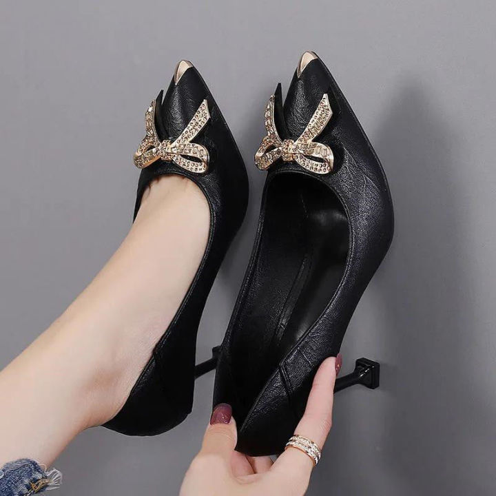 women's%20shoes%20Spring/Fall%202022%20New%20medium%20heel%20black%20leather%20shoes%20professional%20high%20heels%20stiletto%20single%20shoes%20for%20women%20-%20Image%203
