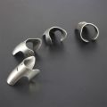 Adjustable Glove 4pcs/Set Finger Hand Guard Finger Protector Stainless Steel Slice Cooking Gadgets.