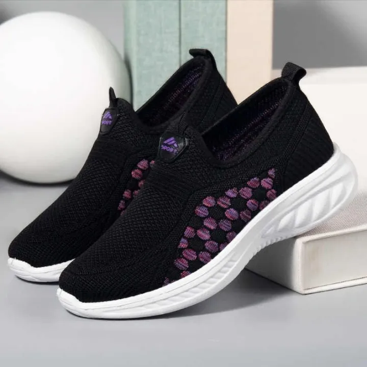 Old%20Beijing%20Cloth%20Shoes%20Grandma%20Old%20Sports%20Shoes%20Female%20Non-Slip%20Soft%20Bottom%20Mother%20Spring%20and%20Autumn%20Slip-on%20Middle-Aged%20and%20Elderly%20Mesh%20Shoes%20-%20Image%203