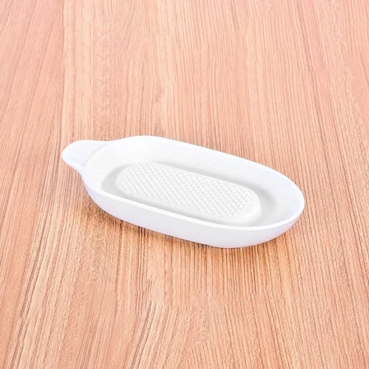 Porcelain%20Grater%20Plate%20for%20Ginger,%20Garlic%20and%20Onion%20for%20Kitchen,%20for%20Cooker%20Apple%20Meat%20Puree%20Vegetable%20Grinder-White%20-%20Image%204
