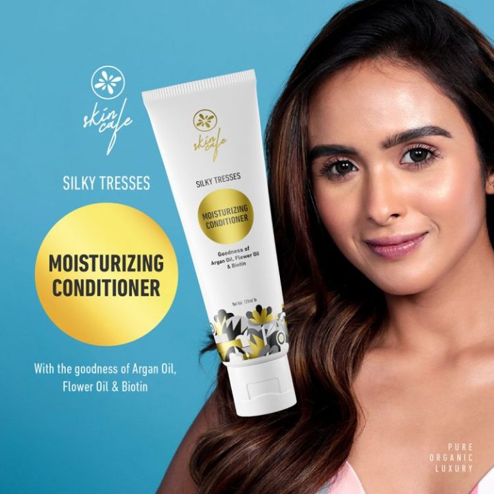 Skin%20Cafe%20Banana%20Shampoo%20250ml%20+%20Skin%20Cafe%20Moisturizing%20Conditioner%20(Combo%20Offer)%20-%20Image%202