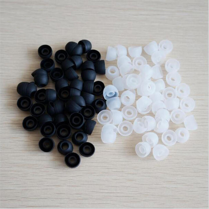 High-quality silicone Silicone ear tips Enhanced sound quality /black color and long-lasting Replacement earbud tips Pack of