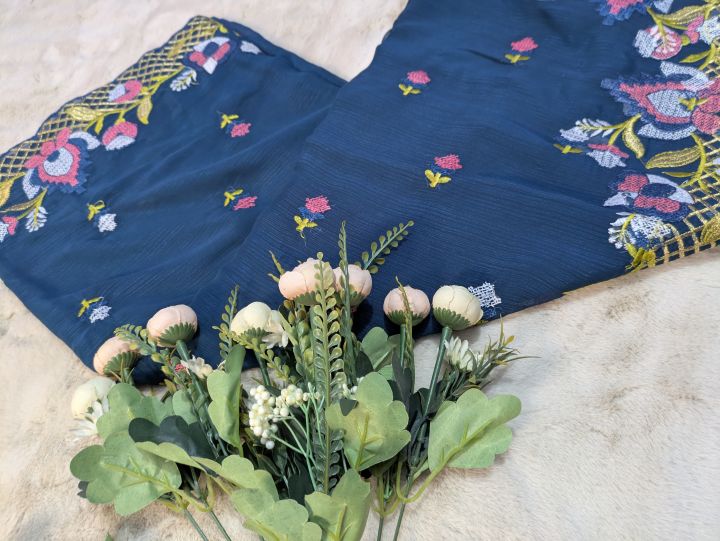 Navy%20blue%20color%20Indian%20white%20gold%20Georgette%20embroidery%20saree%20-%20Image%203