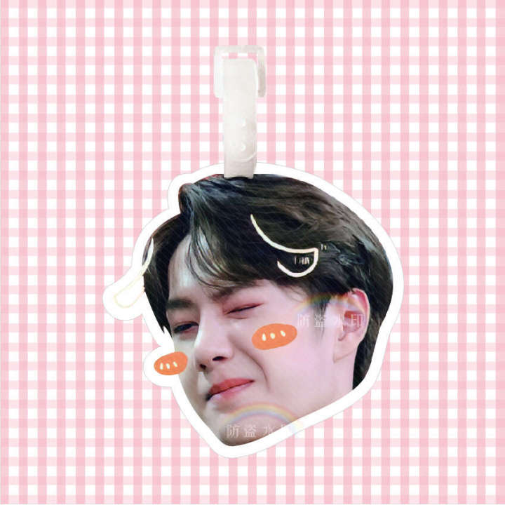 Wang%20Yibo's%20luggage%20school%20bag,%20piece,%20travel%20box,%20boarding%20hanging%20tag,%20big%20head%20celebrity,%20supporting%20the%20surrounding%20creative%20design%20-%20Image%208