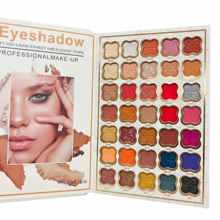 Nora%20Flowers%20Professional%20Make-up%20Beauty%20Book%20-%20Image%202