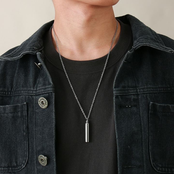 Vnox%20Hollow%20Pill%20Necklace%20for%20Men%20Women,Cross%20Engraved,Cremation%20Urn%20Pendant,Perfume%20Holder,Ashes%20Vial%20Keepsake%20Memorial%20Jewelry%20-%20Image%207