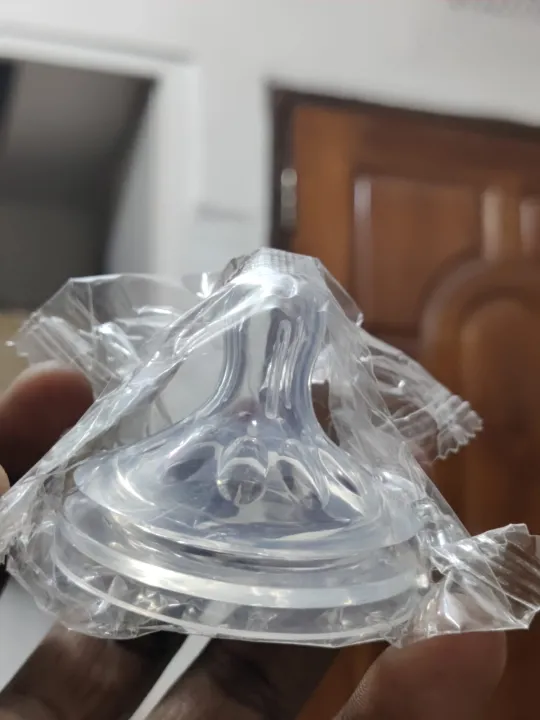 Only%20Baby%20/%20Philips%20Avent%20/%20AppleBear%20Feeder%20Nipple%20A%20Anlene%205.5cm%20wide-mouth%20silicone%20bottle%20accessories%20breast%20milk%20real%20petal%20pacifier%20-1pcs%20-%20Image%203