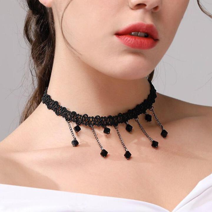 Korean Black Flower Rhinestone Choker Statement Necklace for Women Fashion Velvet Choker Jewelry Accessories Lace Hand-Knit Necklace for Girls Simple - Female Neck Chain Black Lace Collar Choker Necklace for Women