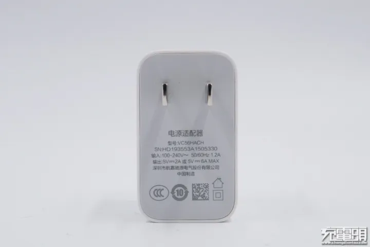 Oppo%20vooc%2030W%20Fast%20Charger%204.0%20TYPE-C%205V%202A%20/%205V%206A%20Max%20Fast%20Charging%20For%20OPPO%20Find%20X/R17/R17%20Pro/K3/Realme%20X%20,%20nano%206z%205g%20And%20universal%20brands%20-%20Image%204