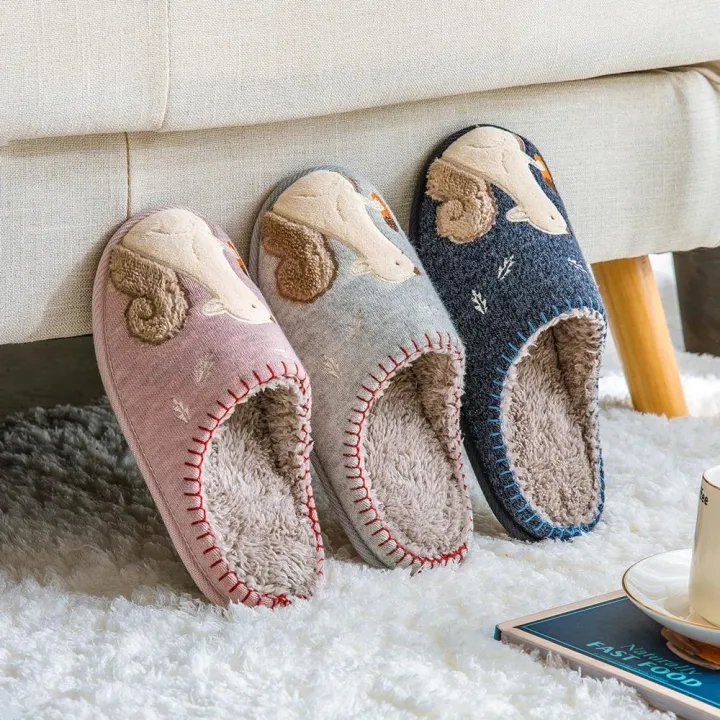 Winter%20House%20Women%20Fur%20Slippers%20Soft%20Memory%20Foam%20Sole%20Cute%20Cartoon%20Fox%20Bear%20Bedroom%20Ladies%20Fluffy%20Slippers%20Couples%20Plush%20Shoes%20-%20Image%205