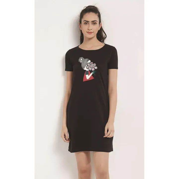 Ladies%20Long%20T-shirt%20Casual%20Loose%20Fit%20O-Neck%20Short%20Sleeve%20Top%20in%20Solid%20Color%20-%20Image%202