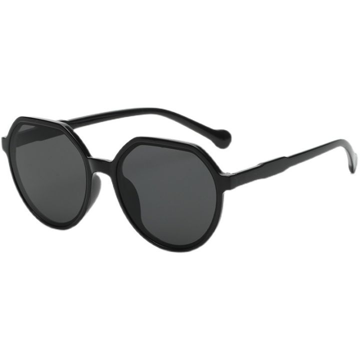 New%20brown%20sunglasses%20ins%20style%20female%20Korean%20version%20of%20the%20trendy%20net%20red%20retro%20small%20frame%20white%20sunglasses%20plain%20sunglasses%20-%20Image%203