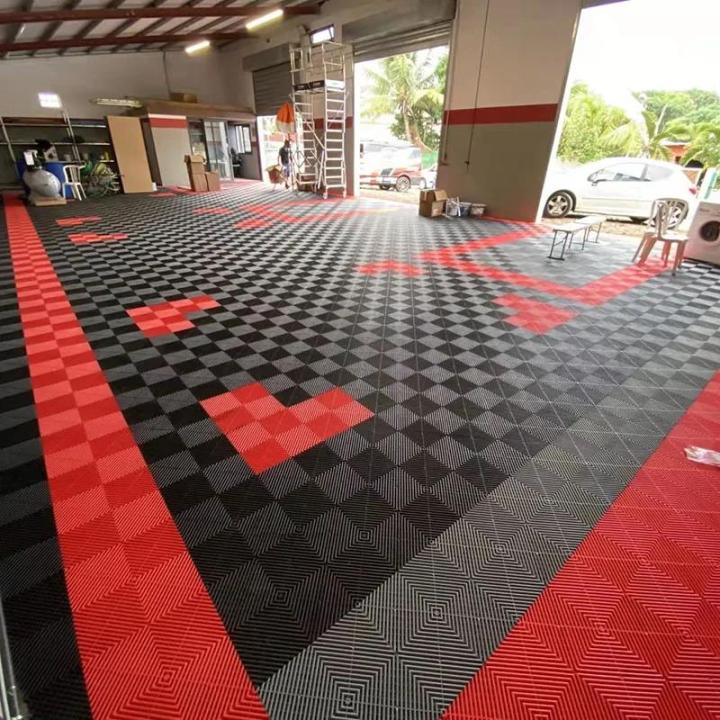 400X400X18Mm%20Anti%20Slip%20Garage%20Floor%20Tiles%20Interlocking%20Plastic%20Floor%20Tiles%20Deck%20Mat%20For%20Car%20Parking%20Outdoor%20-%20Image%203