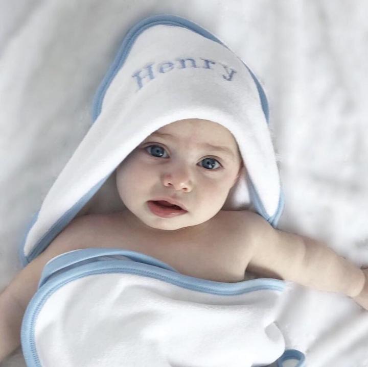 Soft%20Microfiber%20Hooded%20Towels%20with%20Cartoon%20Cap%20for%20Baby%20(Multi-Color)%20-%20Image%204