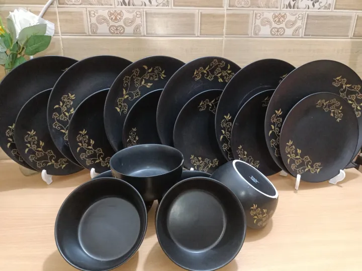 Ceramic%20Exclusive%20%2024%20pcs%20black%20%20dinner%20Set%20-%20Image%202