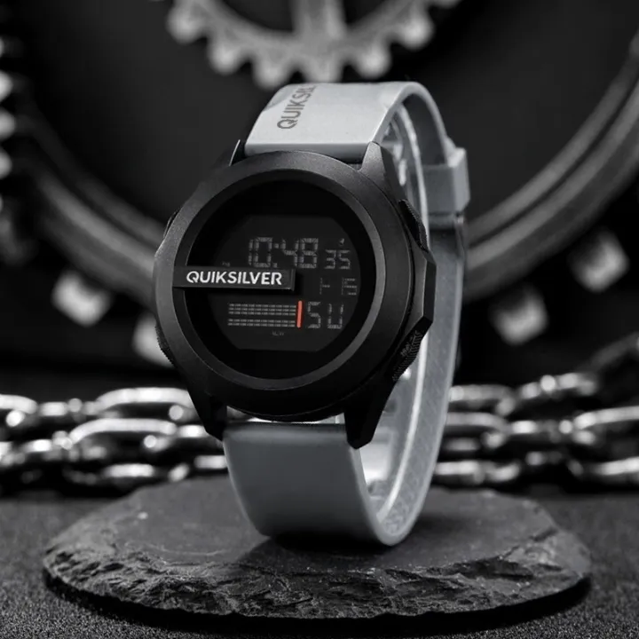 Quiksilver%20Men's%20Watches%20LED%20Digital%20Waterproof%20Sports%20Watch%20-%20Image%209