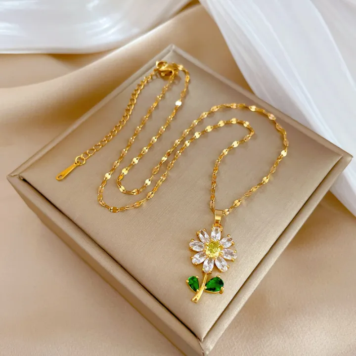 Luxury%20Ladies%20Crystal%20Flower%20Shaped%20Necklace%20and%20Earring%20Women's%20Metal%20Jewelry%20Accessories%202pcs%20Girls'%20Versatile%20Set%20-%20Image%207