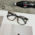 Douyin Internet celebrity brown glasses women's 2024 Korean version of ins style plain makeup large-frame myopia glasses can be equipped with power. 