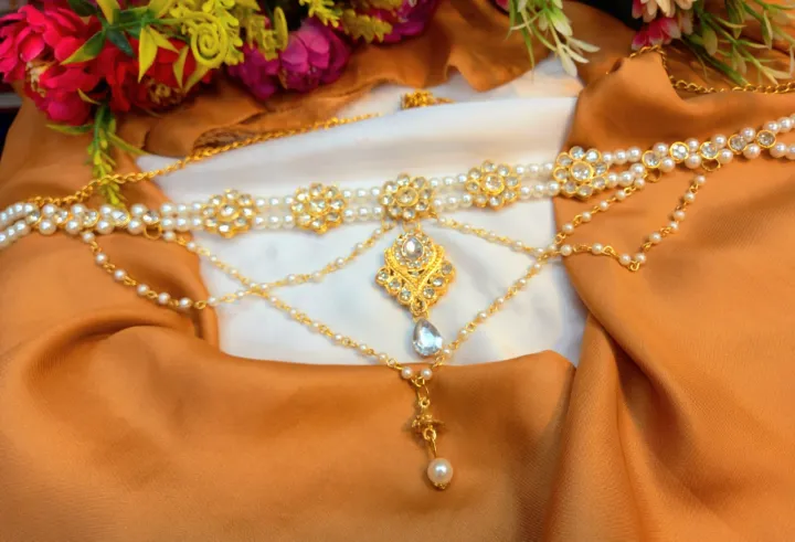 For%20indian%20Exclusive%20Design%20Gold%20Plated%20Komorer%20bicha%20for%20Women%20-%20Image%203