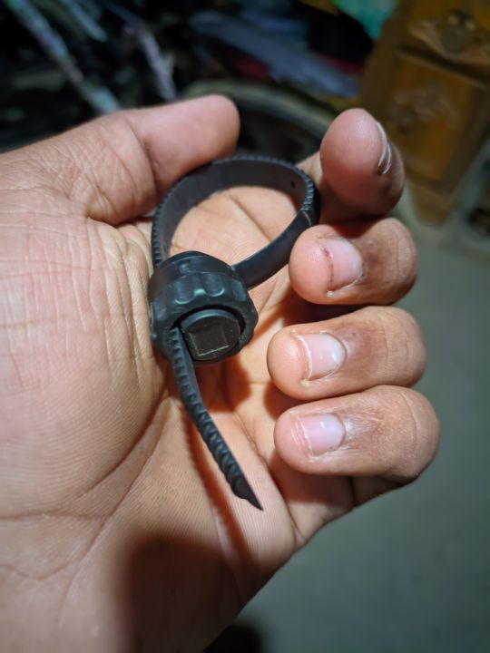 2pcs%20Depar%20Horn%20Strap%20Clamp%20For%20Bicycle%20Dipper%20light%20Zip%20Tie%20/%20Holder/%20Dipper%20Light%20Badhar%20Belt%20-%20Image%203
