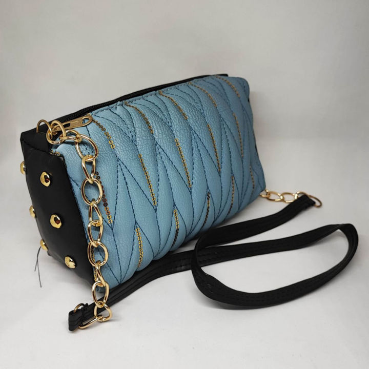 Fashionable%20crossbody/Side%20hand%20bag%20for%20women/Girls%20-%20Image%204