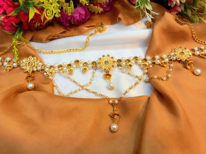 For indian Exclusive Design Gold Plated Komorer bicha for Women