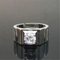 Men's Ring Platinum Imitation Big Diamond 1/2 Carat Men's Ring Domineering Men's Imitation White Gold Diamond Ring Wholesale.