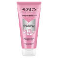 POND'S Face wash 100 g with Vitamin B3 ( India ).