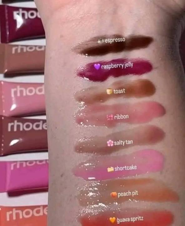 Rhode%20Peptide%20Lip%20Tint%20-%20Image%206