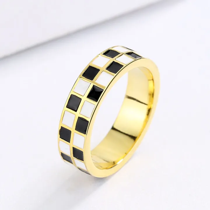 Exquisite%20Fashion%20Woman's%20for%20Ring%20Black%20and%20White%20Ring%20Minimalist%20Checkerboard%20Ring%20Handmade%20Enamel%20Party%20Wedding%20Ring%20-%20Image%203