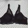 Elegant Lace Push-Up Bras Comfortable Daily Wear for Women. 