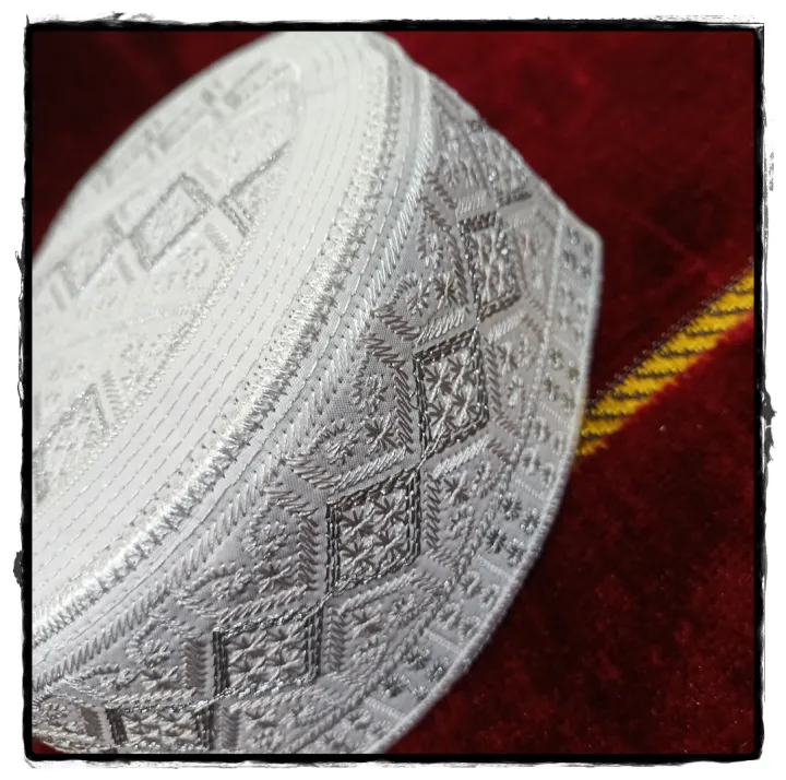 Islamic%20Product%20-%20Tupi%20For%20Man%20-%20Design%2004%20-%20Cap%20-%20Image%204