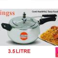 Howkingss OVAL Pressure Cooker 3.5 Litre.