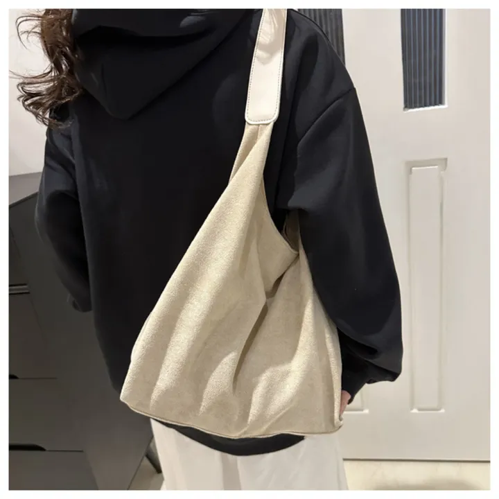 minimalist%20Women's%20bag%20casual%20solid%20color%20large%20capacity%20Shoulder%20bag%20minimalist%20design%20soft%20material%20Armpit%20bag%20for%20commuting%20-%20Image%207