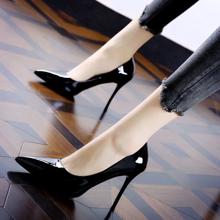 Internet%20Celebrity%20Soft%20Leather%20Stiletto%20Waterproof%20Platform%20High%20Heels2023New%20Patent%20Leather%20Pointed%20Toe%20Work%20Versatile%20Women's%20Non-Wear%20Feet%20Pumps%20-%20Image%202