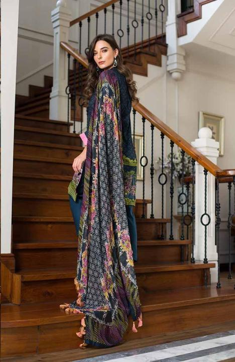 Unstitched Pakistani Lawn Collection