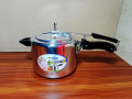 Pressure Cooker/ Classic Pressure Cooker 5.5 Liter. 