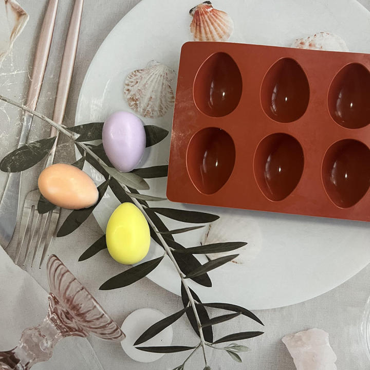 Dishwasher%20Safe%20Chocolate%20Mold%20Multiuse%20%20Silicone%20Non-Stick%20Egg%20Silicone%20Mold%208-Cavity%20Food-Grade%20Easter%20Candy%20Mold%20for%20Home%20Baking%20Candy%20Decorating%20DIY%20Crafts%20Easter%20Celebration%20Gift%20Making%20-%20Image%204