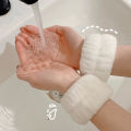 Yfashion 2pcs Wrist Towels For Washing Face Solid Color Sweat Absorbing Wristband For Sports. 