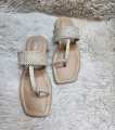 Flat Sandals For Women Fashionable Flat Shoes For Regular Use. 