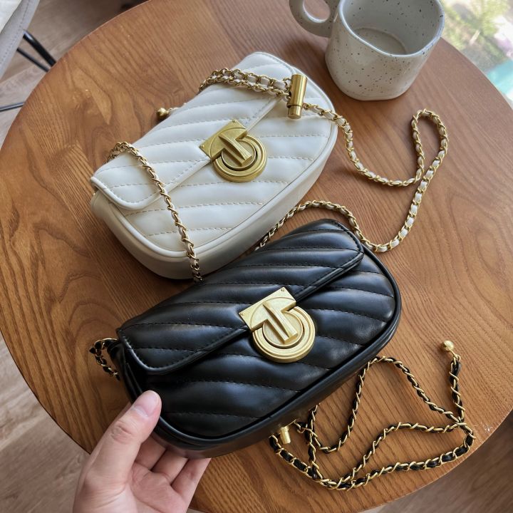 Retro%20Small%20Square%20Bag%20Style%20Mini%20Chain%20Bag%20Fashion%20All-Match%20Soft%20Shoulder%20Bag%20Messenger%20Bag%20-%20Image%204