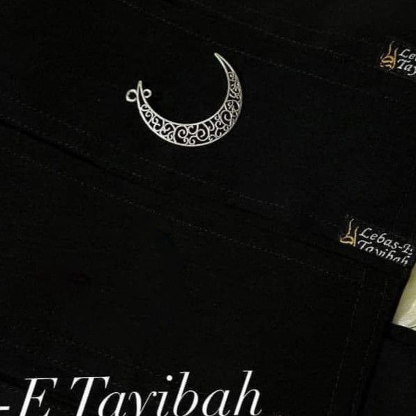 Arabian%20Niqab%20Collection%209%20Inch%20Pendant%20Niqab,%20Short%20Niqab,%20and%201-Part%20Nikab%20Hijab%20for%20Muslim%20Women%20-%20Stylish%20Arabian%20Pendant%20Nikab%20&%20Short%20Arabic%20Niqab%20-%20Lebas-E%20Tayibah%20-%20Image%2010
