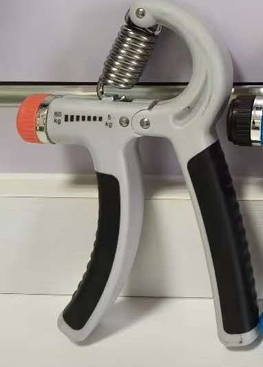 Grip%20Strength%20Trainer,%20Hand%20Grip%20Strengthener,%20Adjustable%20Resistance%2022-132Lbs%20(10-60kg),%20Forearm%20Strengthener,%20Perfect%20for%20Musicians%20Athletes%20-%20Image%207