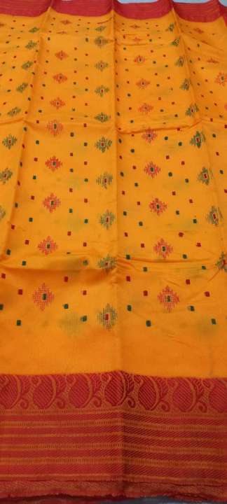 Gaye%20Holuder%20Sari%20-%20Tater%20Half%20Silk%20Sharee%20-%20Kom%20Dame%20Valo%20Maner%20Tat%20Shari%20-%20Budget%20Friendly%20Shares%20-%20Tat%20Share%20-%20%20Holuder%20Sharees%20-%20Biyar%20Gaye%20Holuder%20Saree%20-%20Paka%20Rong%20-%2012%20Hand%20Saree%20-%20Image%204