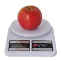 Kitchen Digital Weighing Scale SF 400 - White. 